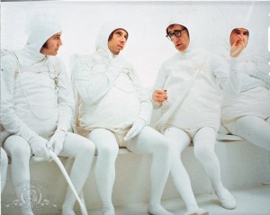 MV5BMTYyNDMzMTE1M15BMl5BanBnXkFtZTcwOTkyNzYzNA@@._V1__SX882_SY856_