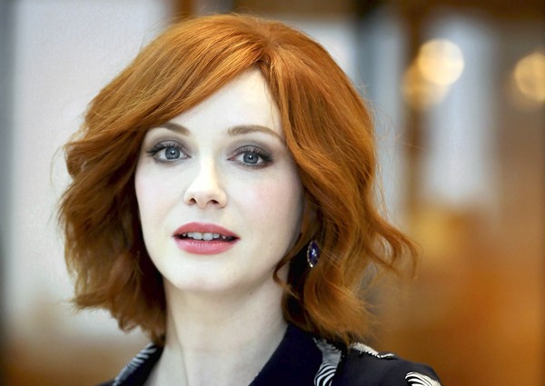 CT  sc-tv-christina-hendricks 0828 mh